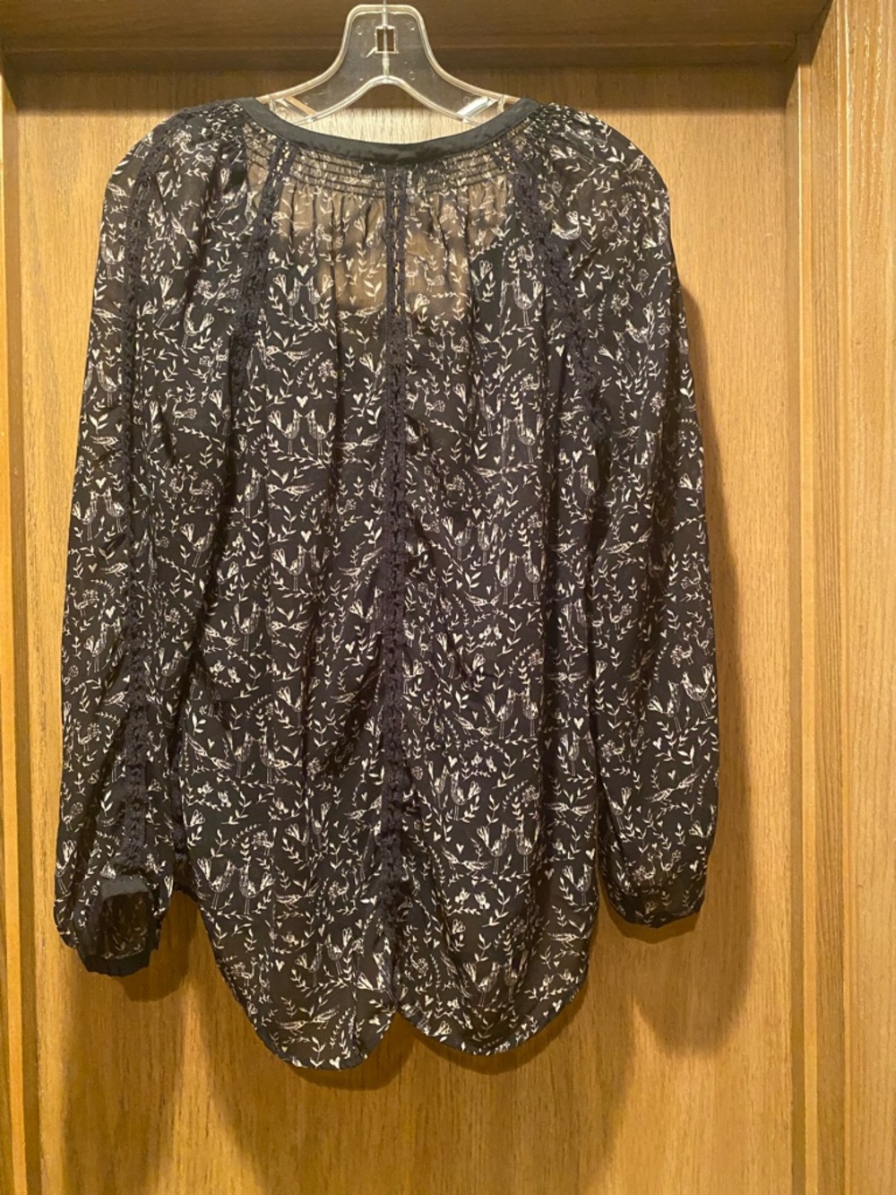 Daniel Rainn Black and White Floral sheer Blouse - Picture 3 of 3